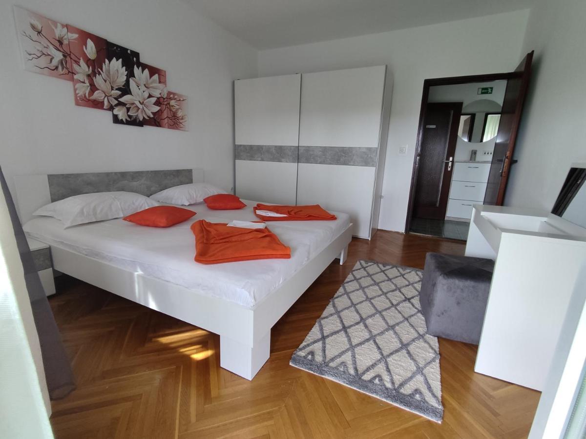 Apartment Teresa With Big Terrace Dramalj Crikvenica Eksteriør bilde