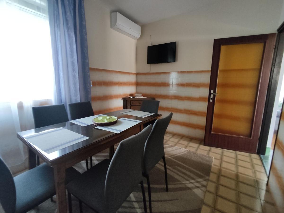 Apartment Teresa With Big Terrace Dramalj Crikvenica Eksteriør bilde