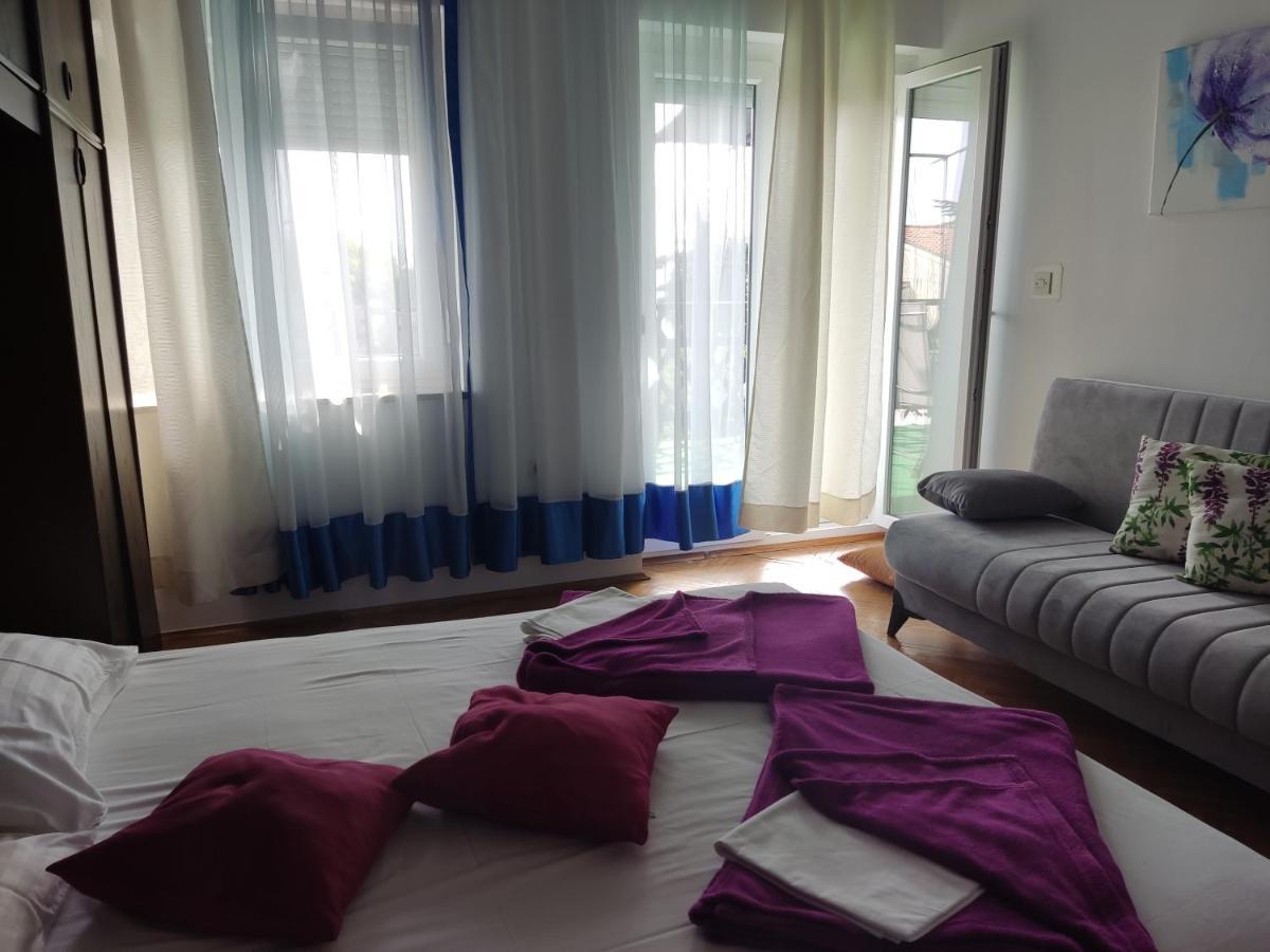 Apartment Teresa With Big Terrace Dramalj Crikvenica Eksteriør bilde