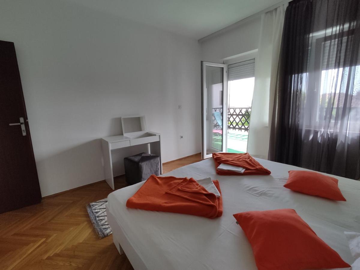 Apartment Teresa With Big Terrace Dramalj Crikvenica Eksteriør bilde