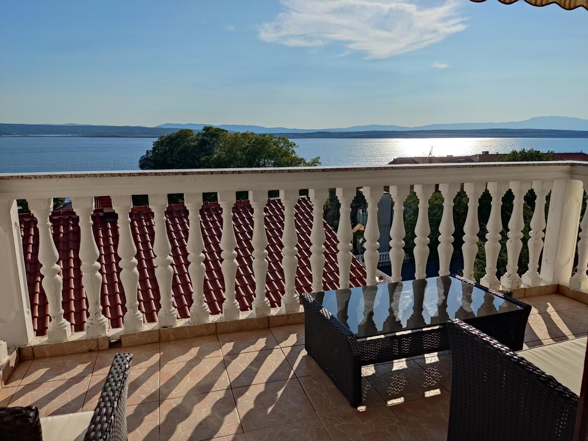 Apartment Teresa With Big Terrace Dramalj Crikvenica Eksteriør bilde