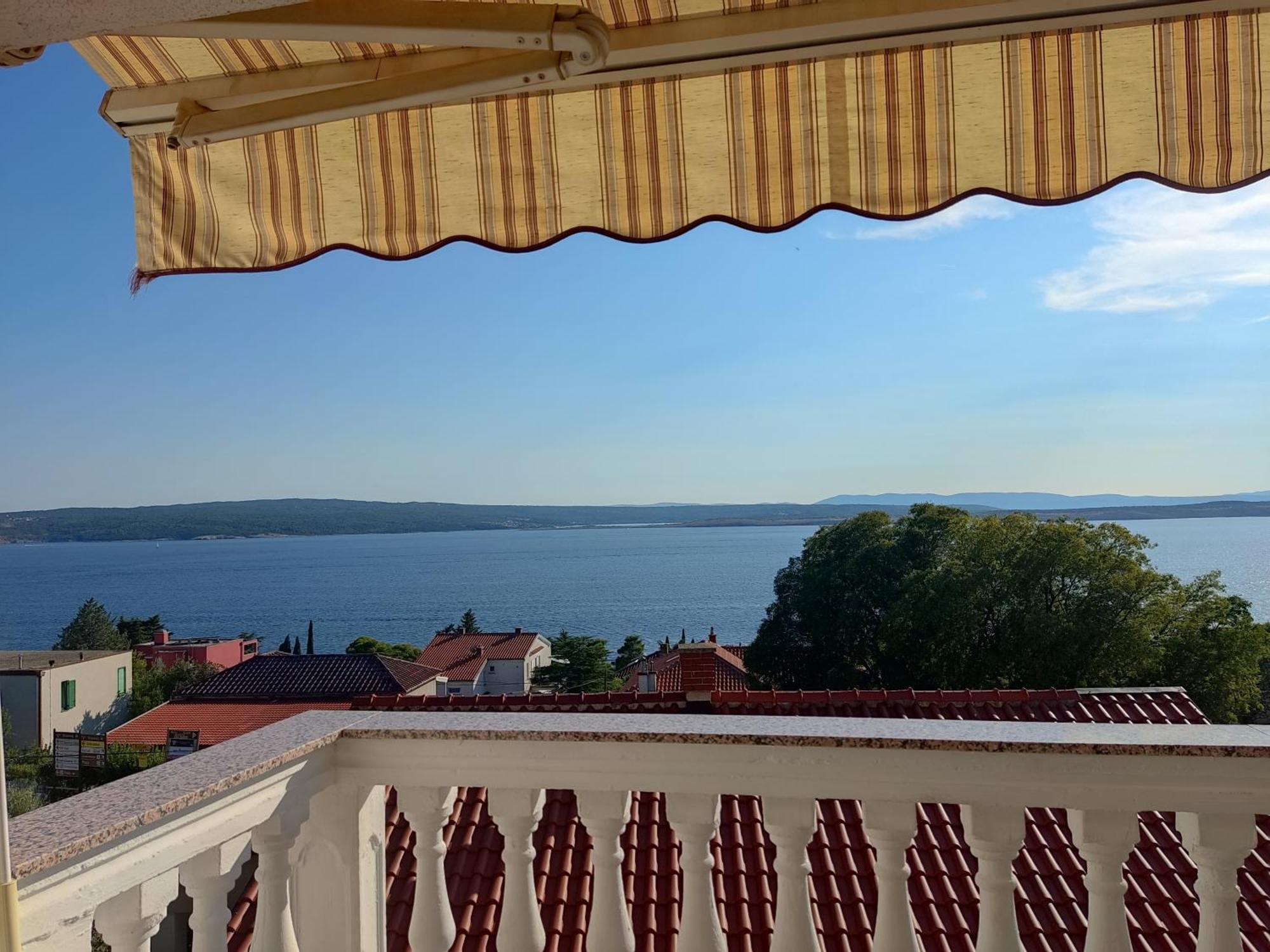 Apartment Teresa With Big Terrace Dramalj Crikvenica Eksteriør bilde